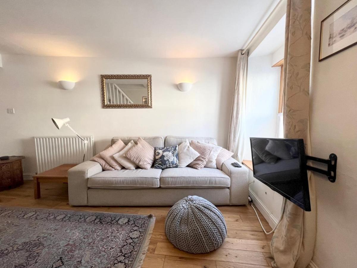 Pass The Keys 64 Church Street Characterful 2-Bed Cottage In The Heart Of Town Kingsbridge  Exterior foto